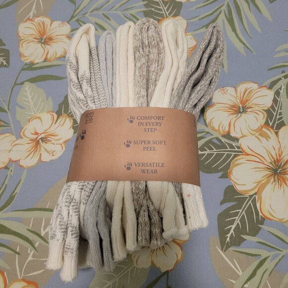 Bearpaw Women's Boot Sock, 6-pair, Ivory - Picture 8 of 10